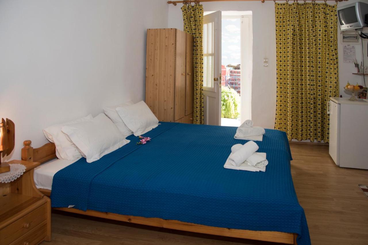 Damianos Rooms Adamantas  Exteriör bild